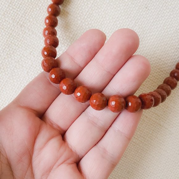 Red Jasper Gemstone Brick Red Disco Faceted Round Beaded Simple Collar Necklace - Picture 10 of 11